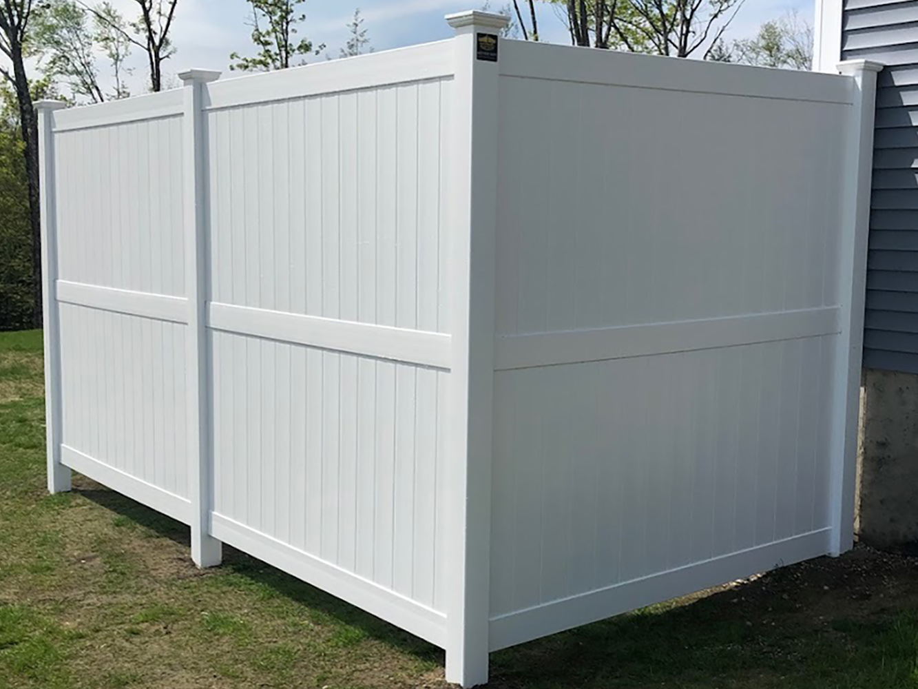 Commercial Vinyl Fence - Derry, New Hampshire